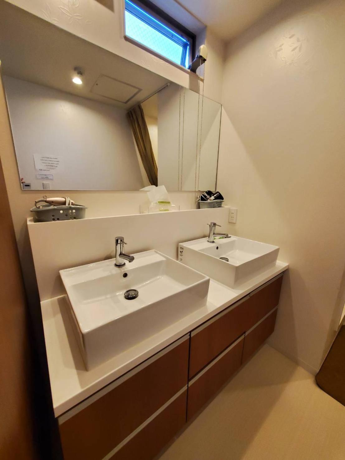Fukuoka Guest House Jikka Bagian luar foto